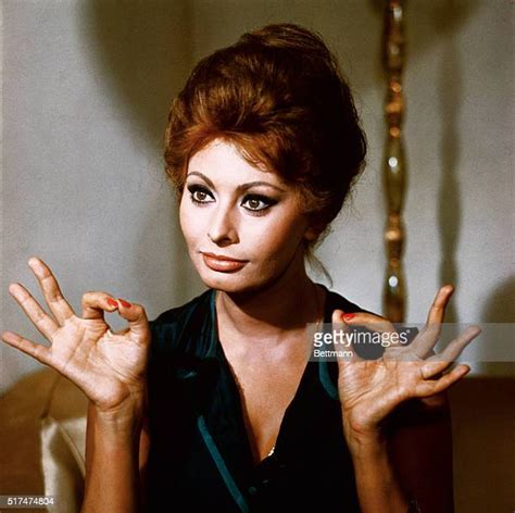 17,939 Sophia Loren Photos & High Res Pictures